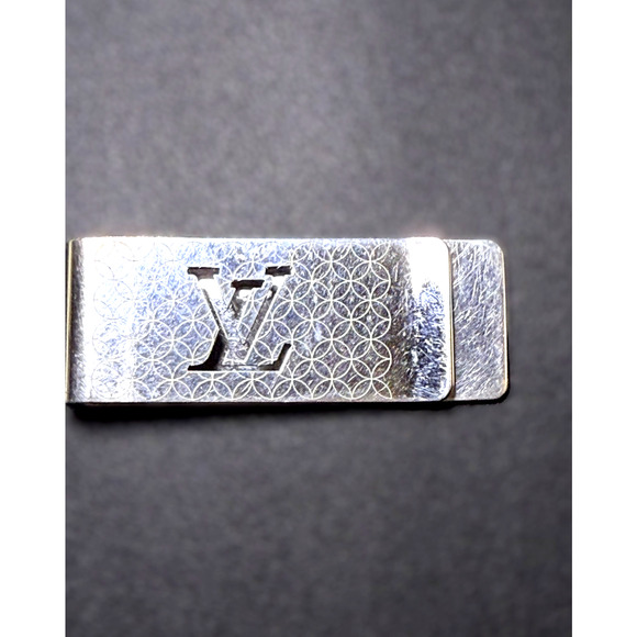 Louis Vuitton Silver Money Clip Champs Elysees Metal LV Logo and Dust Bag M65041 - Picture 2 of 6
